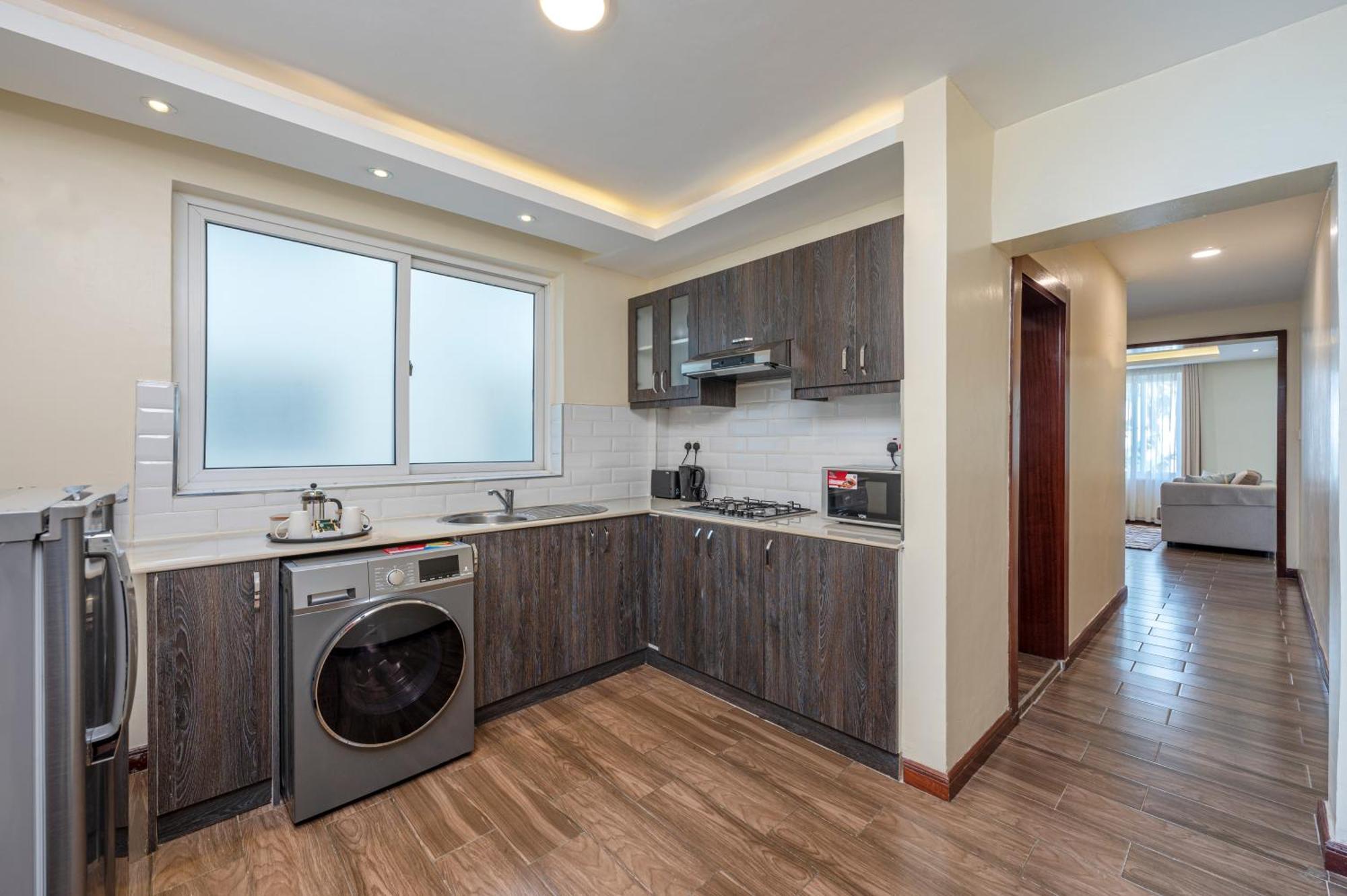 Roma Court Serviced Apartments Nairobi Buitenkant foto