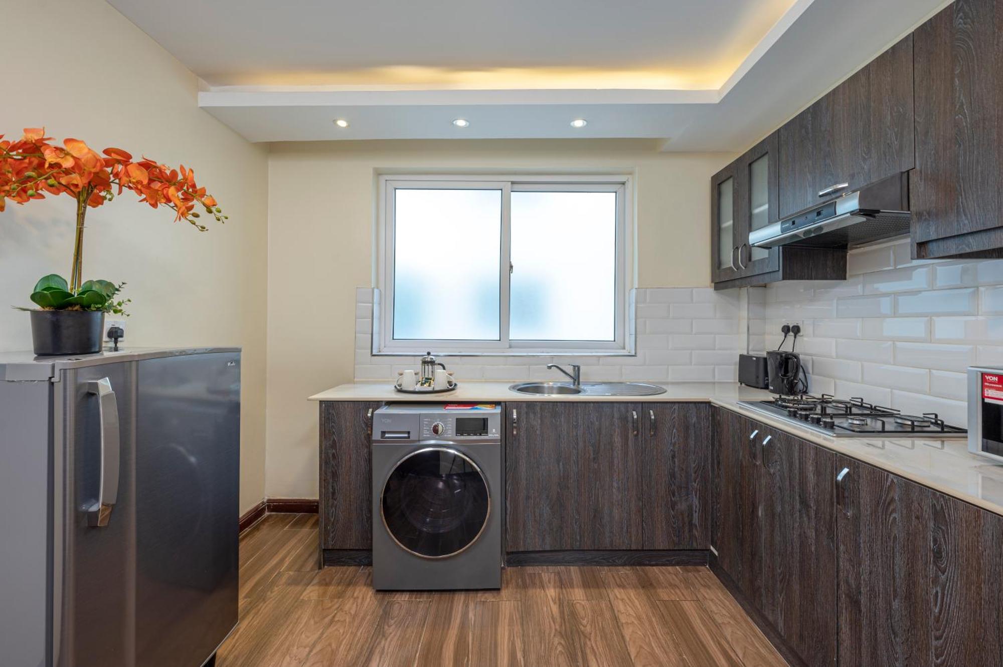 Roma Court Serviced Apartments Nairobi Buitenkant foto