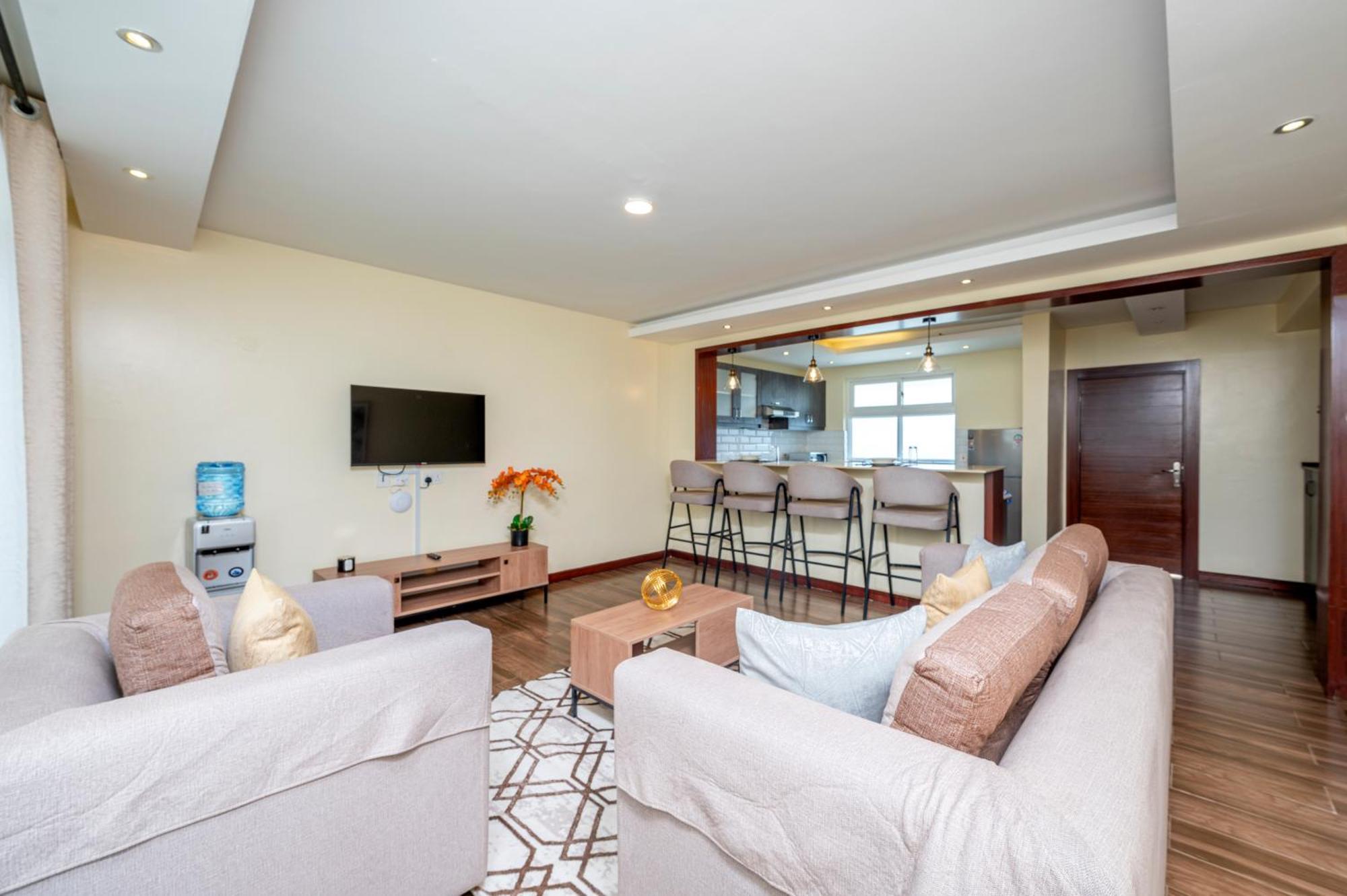 Roma Court Serviced Apartments Nairobi Buitenkant foto